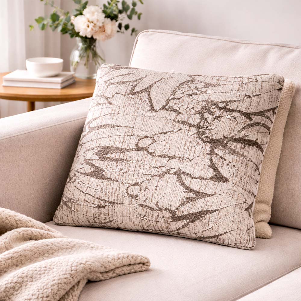 CU001 Cushion Small Fabric OTE Bloom - 453 by Campo de' Fiori