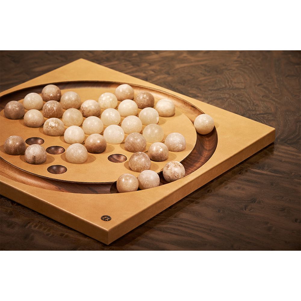 Joe Bastille Solitary Game by Armani/Casa