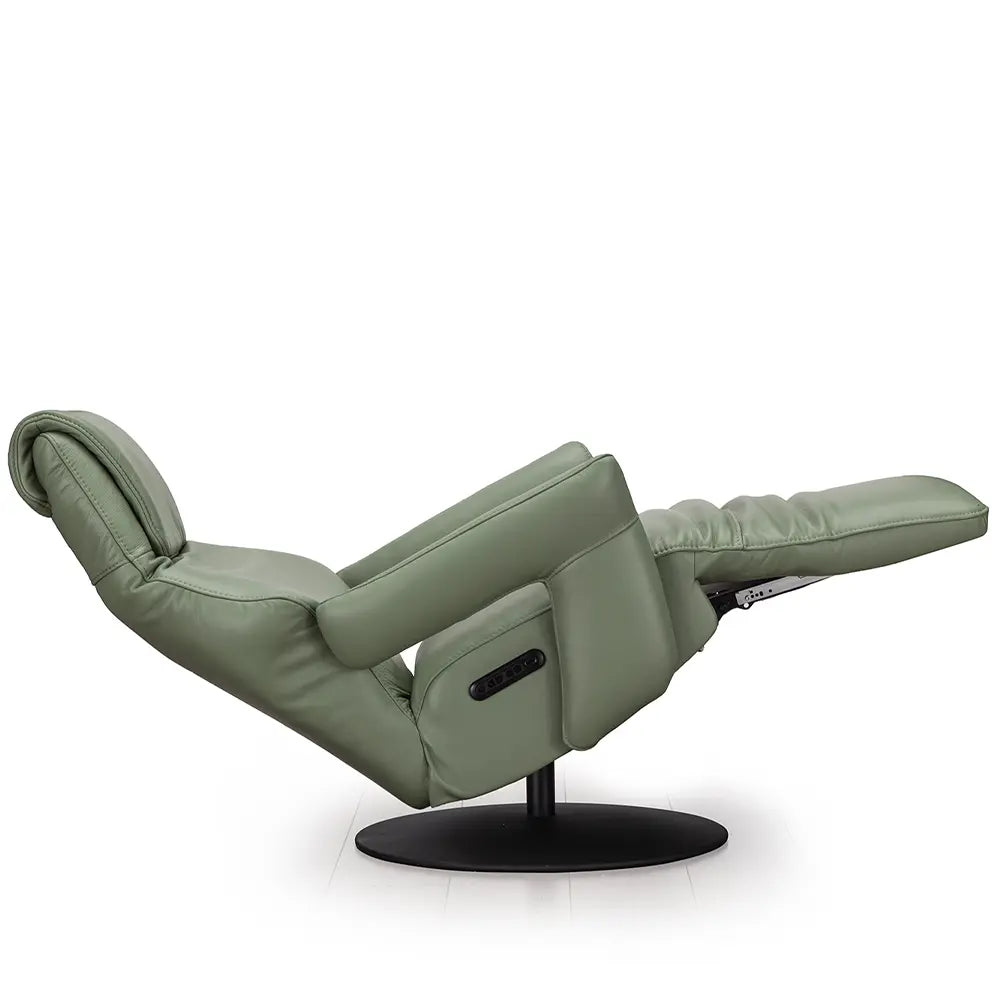 كرسي برلين المتحرك (جلدي) من هيلكر