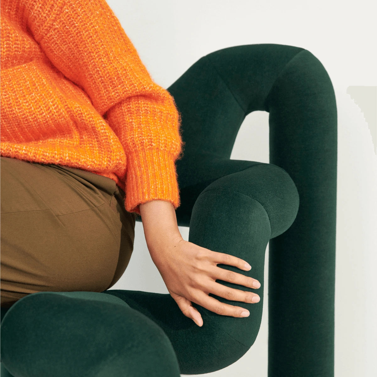 Ekstrem Chair by Varier - Green - Close Image of the Luxury Material