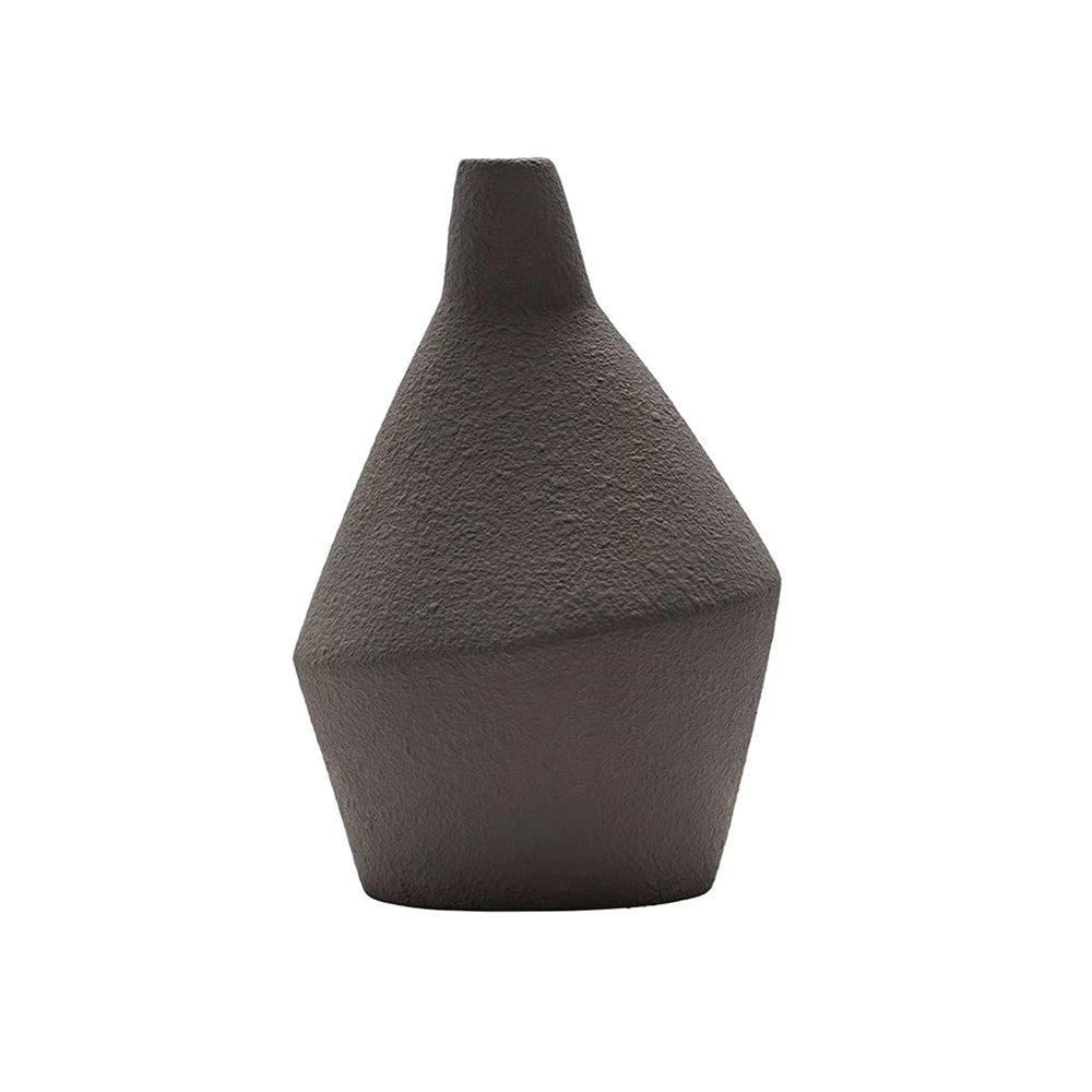 منحوتة سيراميك فابريكا سي من تصميم أدرياني إي روسي