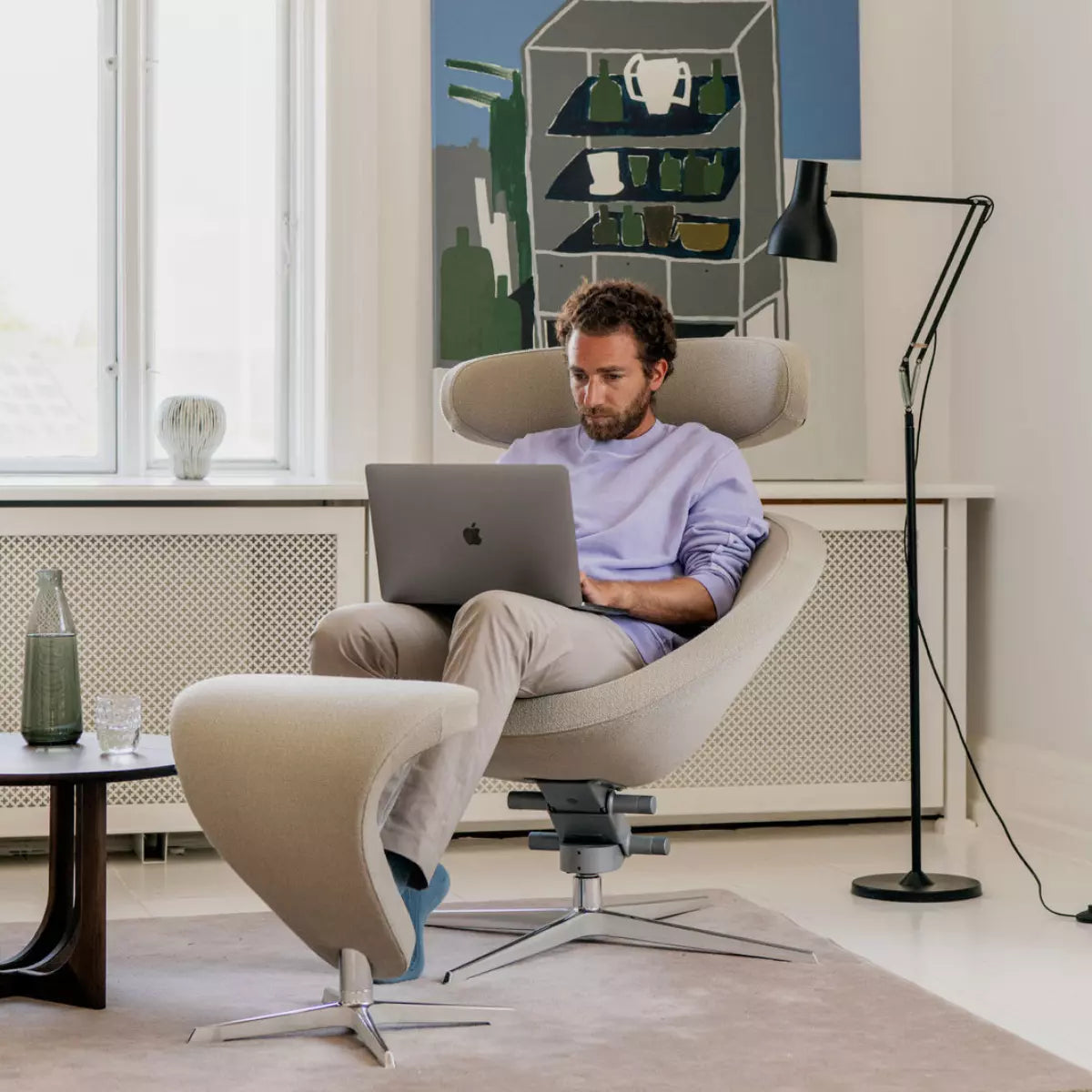 Peel with Footrest Chair by Varier - Home Usage