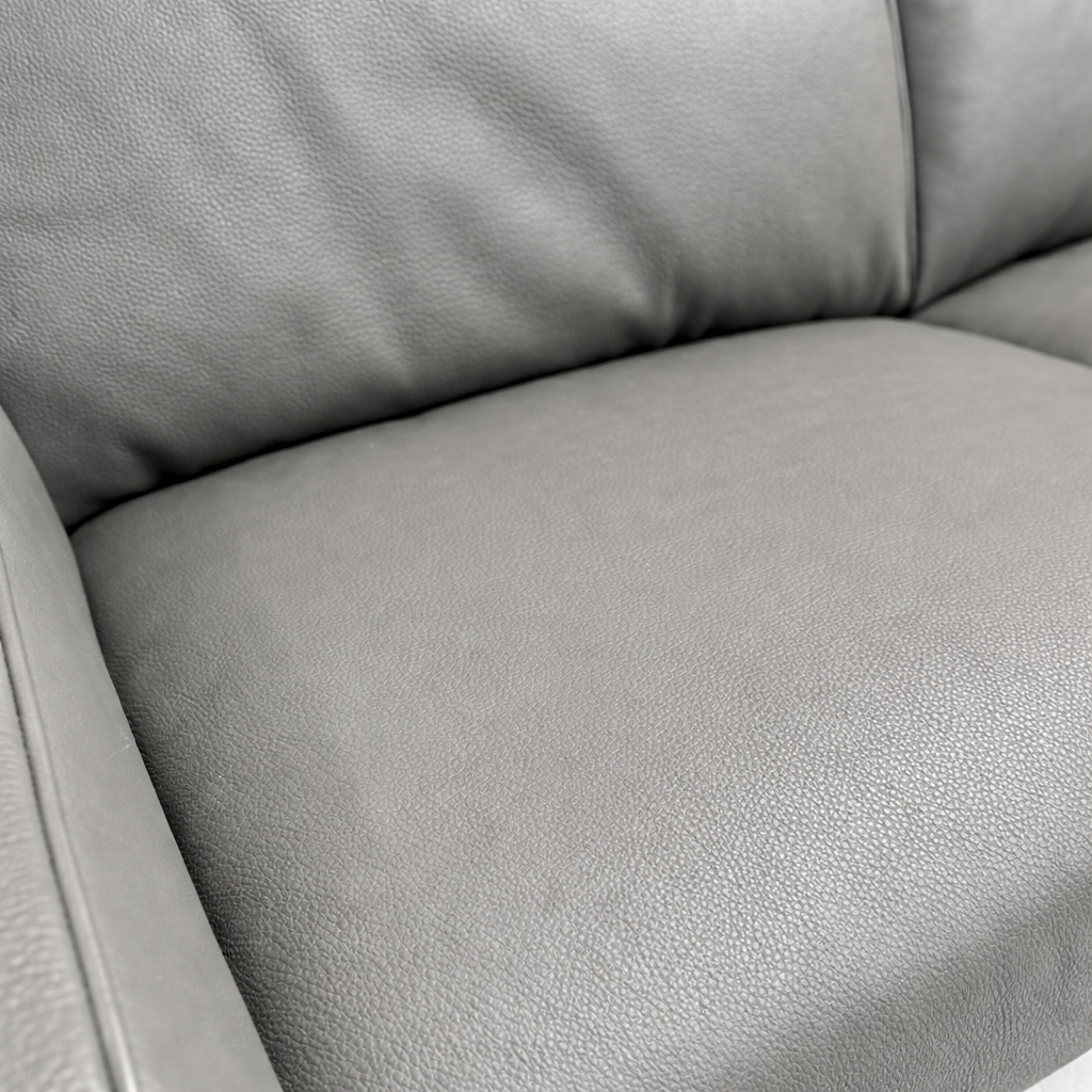 Bellagio 2 Seater Sofa by Chateau d'Ax Italia