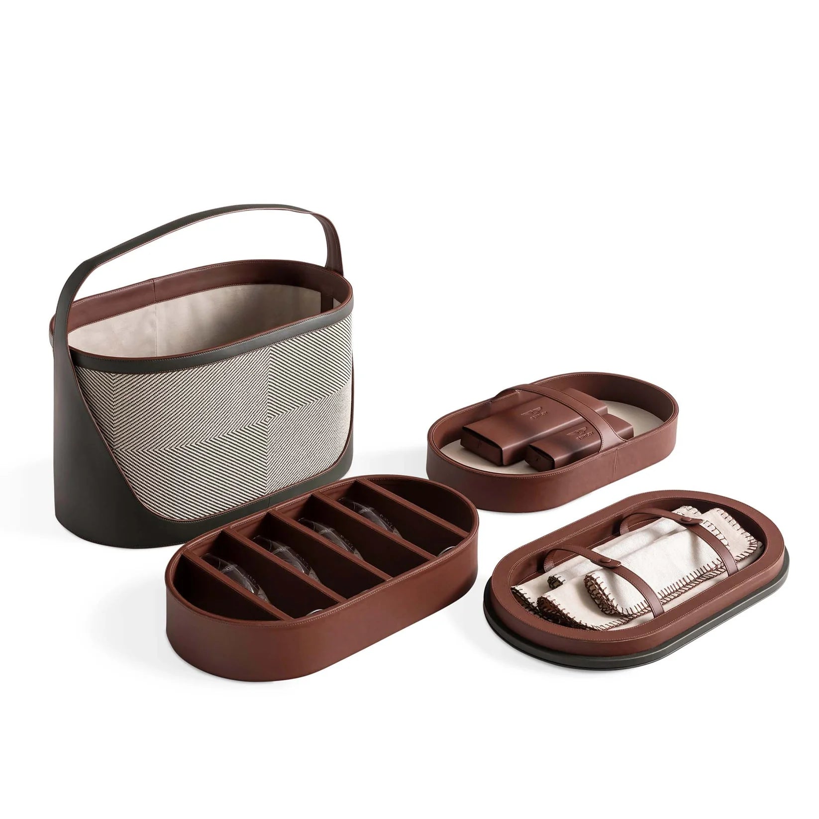 Hyde picnic basket by Bentley Home