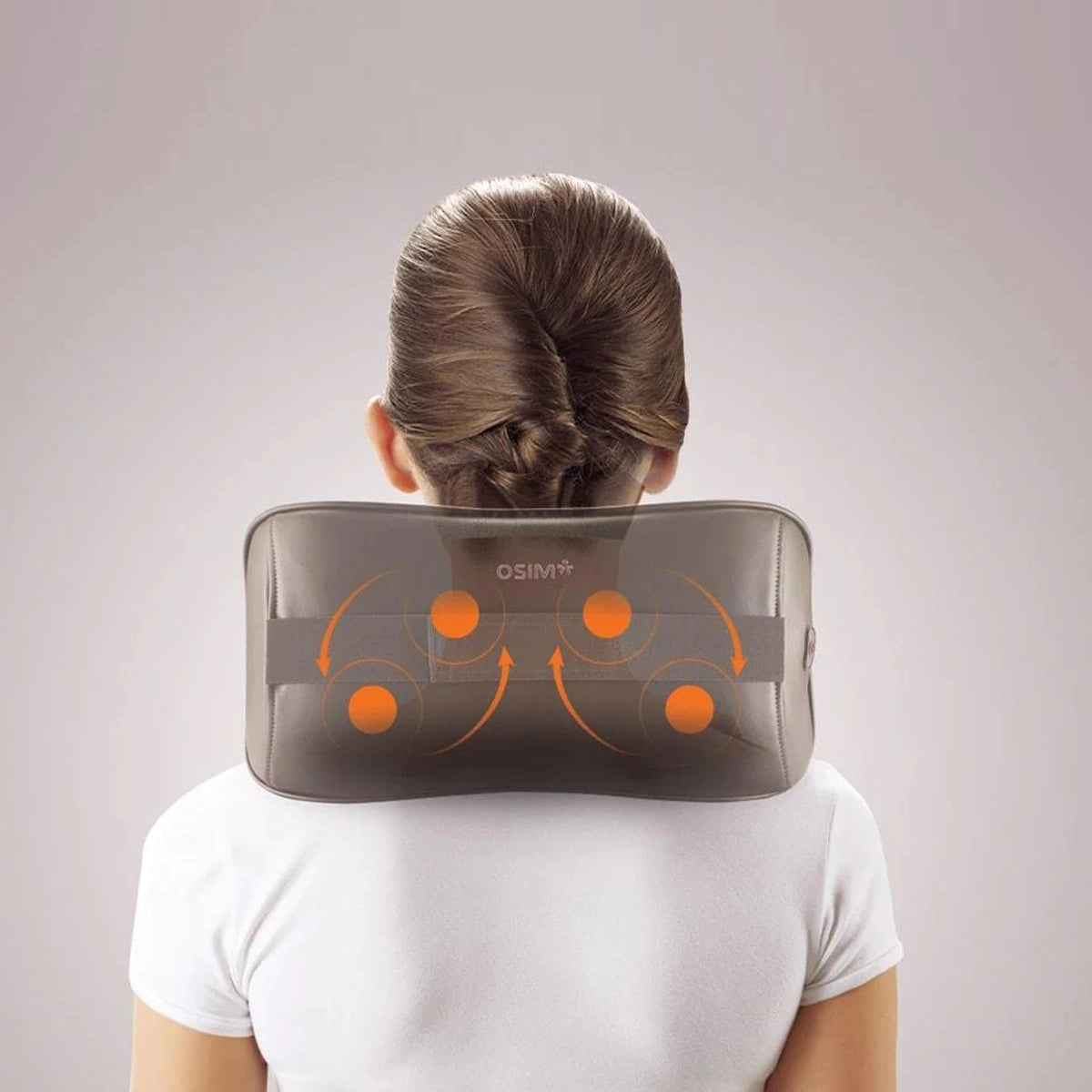 uCozy 3D Shoulder Massager by OSIM Use Case view